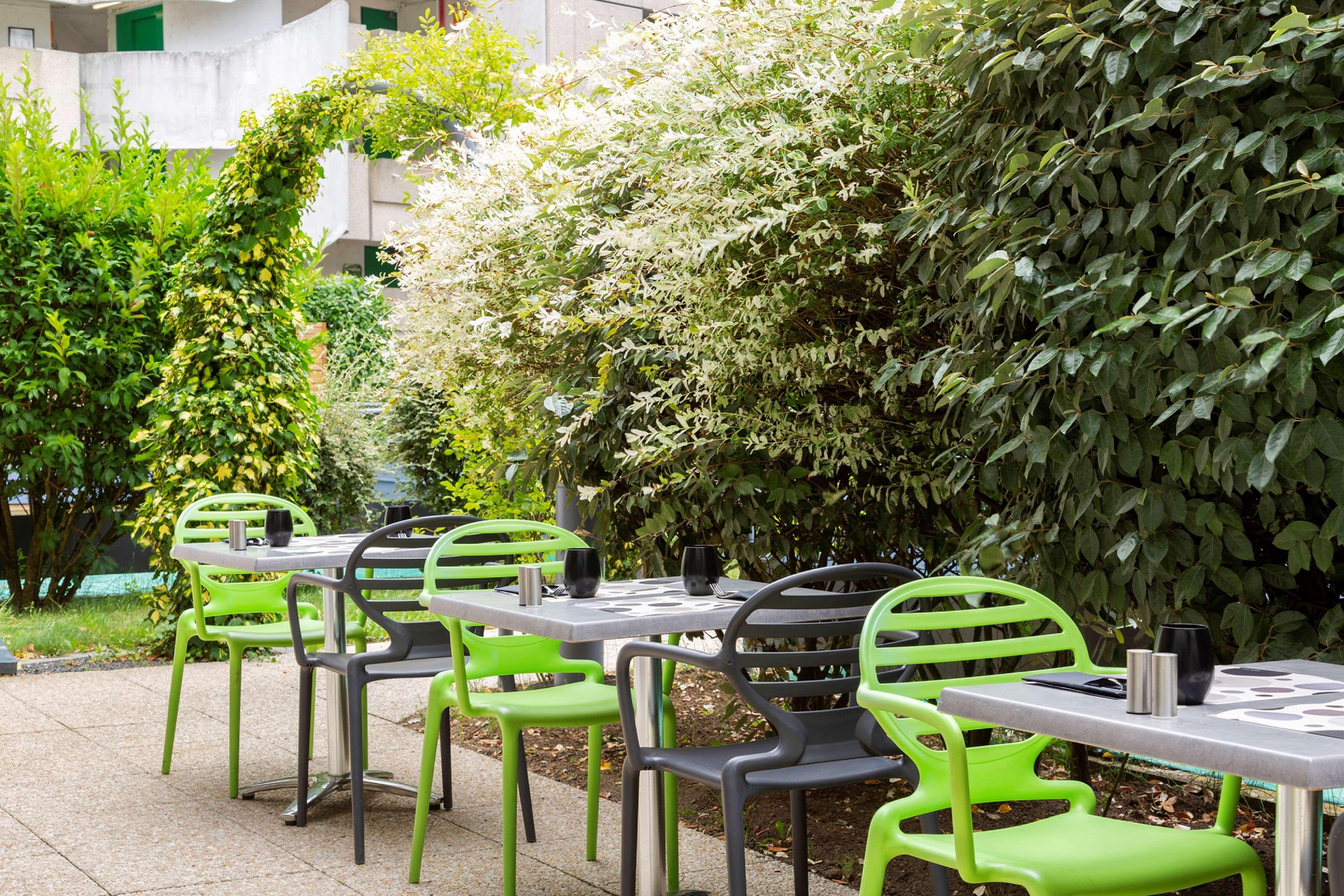 Hotel Kyriad Tours St Pierre Des Corps Gare Saint-Pierre-des-Corps Exterior foto